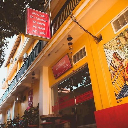 Latinos Hostel Siem Reap Ngoại thất bức ảnh