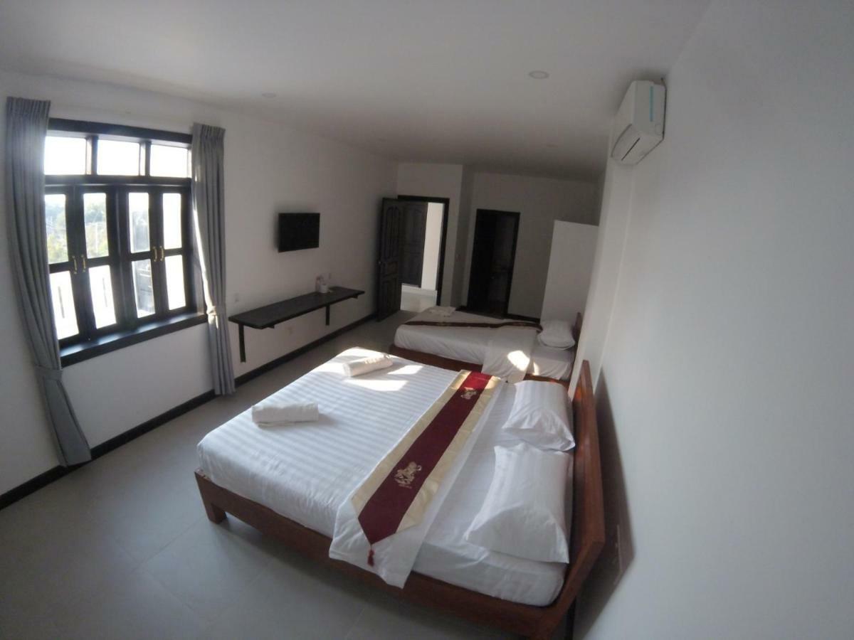 Latinos Hostel Siem Reap Ngoại thất bức ảnh