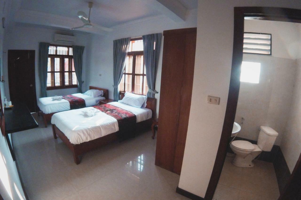 Latinos Hostel Siem Reap Ngoại thất bức ảnh