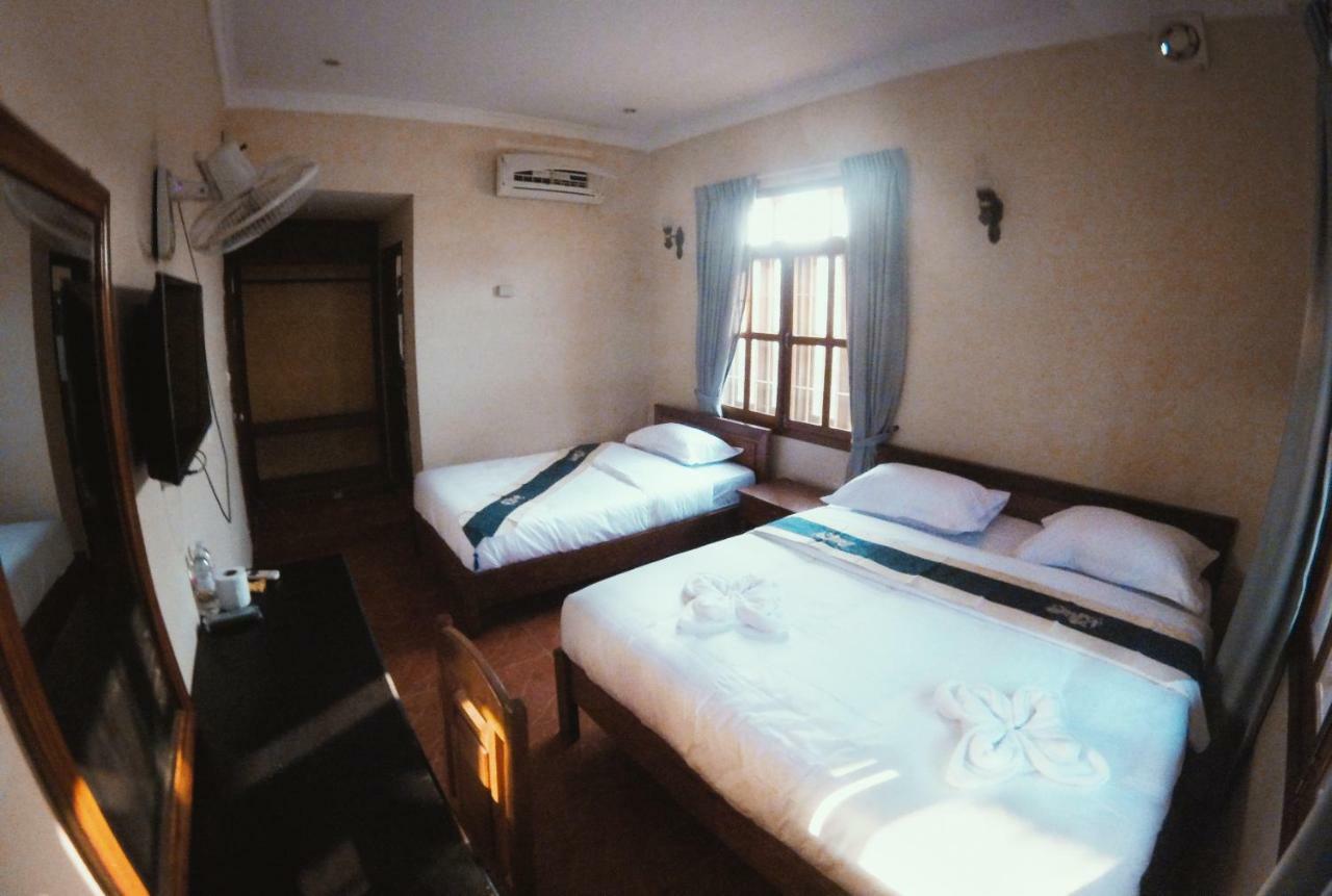 Latinos Hostel Siem Reap Ngoại thất bức ảnh